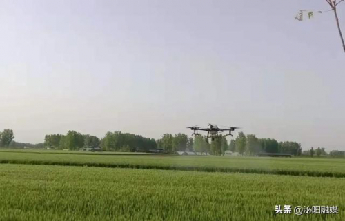 全面展开！一架架“高大上”的农业黑科技--无人机赶赴泌阳