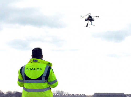 泰雷兹、Drones-Center和ZenT公司联合演示氢动力无人机