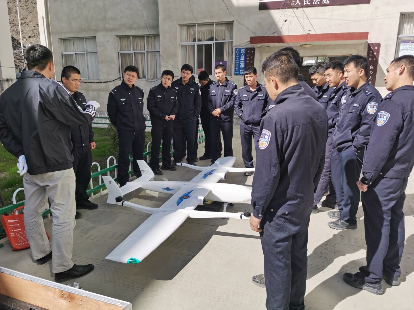 5987d361-fc26-40b5-be86-ec95192c335c.jpg 5987d361-fc26-40b5-be86-ec95192c335c.jpg