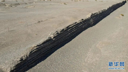 跟随无人机镜头探访河西走廊长城