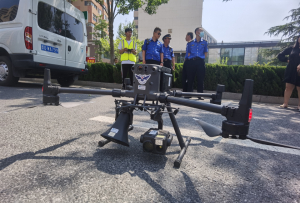 无人机、卡口探头上阵巡检，李沧试水非现场执法推隔空监管