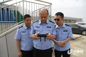 济南交警：炎炎夏日天眼行动 无人机抓拍违章