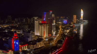 刚刚！厦门登上央视！1500架无人机+璀璨灯光秀，超靓