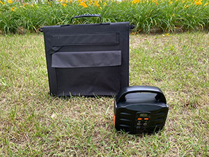 便携式太阳能折叠板60W_无人机网(www.youuav.com) 便携式太阳能折叠板60W_无人机网(www.youuav.com)