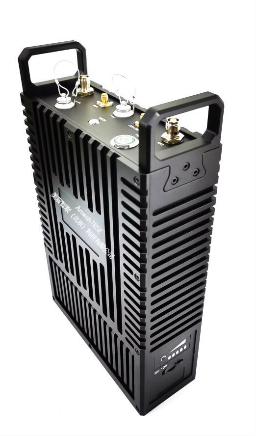 无人机宽带电台,高宽带可调,毫秒级互联,最远30KM_无人机网(www.youuav.com) 无人机宽带电台,高宽带可调,毫秒级互联,最远30KM_无人机网(www.youuav.com)