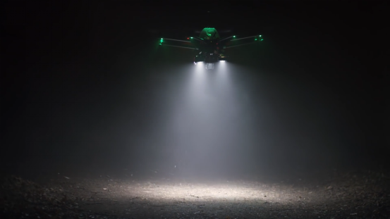 迈优威®夜间紧急照明系缆悬停无人机系统_无人机网(www.youuav.com) 迈优威®夜间紧急照明系缆悬停无人机系统_无人机网(www.youuav.com)