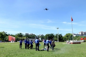 赞！儋州那大镇出动无人机空中巡查，加强防控力度！