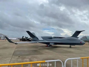 歼-16D战机、无侦-7无人机将首次亮相中国航展