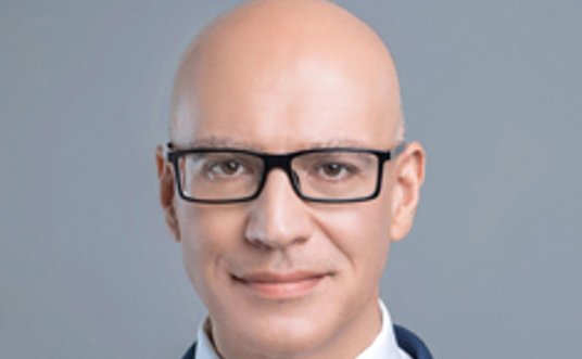 华为波兰公司副总裁Williamson：2030年技术发展的期望、趋势、演变及其影响