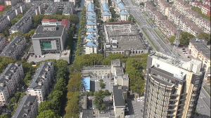 无人机助力空中巡控 织密疫情防控“立体网”