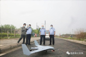 无人机高空巡查临颍全区域检测非法种植罂粟
