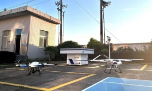 蜂巢航宇无人机 智慧边海防“巡航警察”