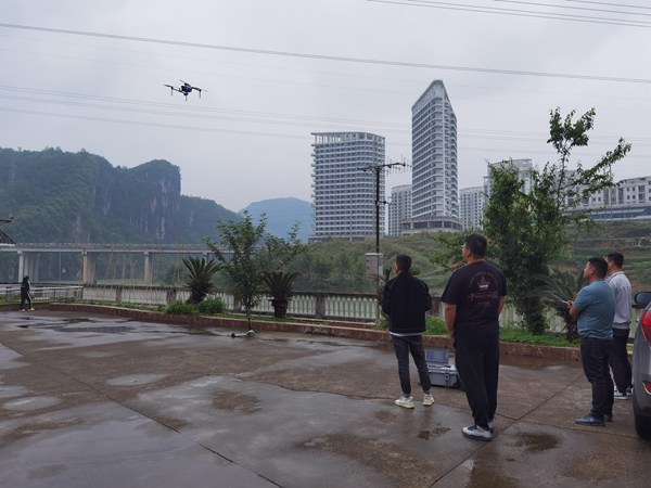 铜仁：无人机在水文监测中大显身手