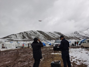 提高管控效率和效能 理塘县“无人机”巡查虫草山