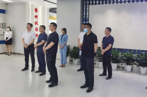 中国龙江森林工业集团领导莅临普宙科技，双方签署战略合作协议