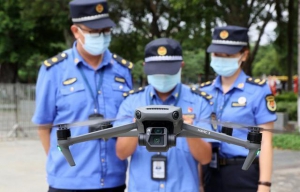 「莞家·生活莞」创新篇：“空中城管”无人机让违建无处藏身