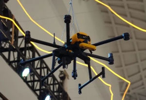 无人机送餐，自动车跑腿……美团亮相2022消博会