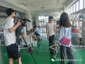 中央广播电视总台央广网记者 走进河南坤宇