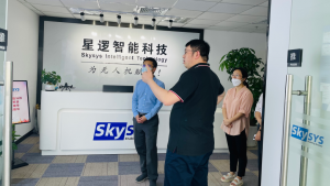 上海市经信委、市发改院领导莅临星逻智能金桥研发中心调研