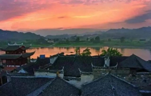 8月3日、4日，今年七夕，一场精彩的无人机表演将点亮黔阳古城