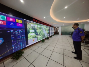 上海这个大型国际社区 用无人机给老人送急用药