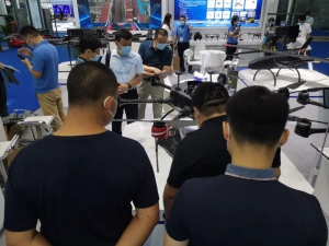 世界无人机大会中的氢动力无人机产品