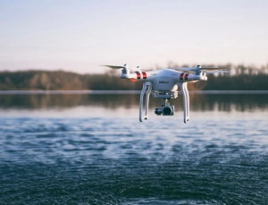 无人机在环保巡查中的应用场景