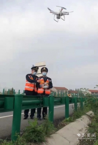 【看荆楚高速路政】路面巡、空中查，无人机助力执法服务创新发展