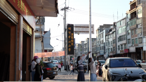 首次乡镇起飞！“空中交警”现身仙游榜头 隔空喊话违法行为