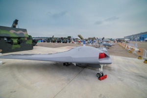 "天鹰"无人机亮相第十四届中国航展 可实现"一键式"操作