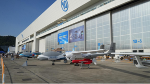 气象探测 天降作霖——双尾蝎人影天气型无人机