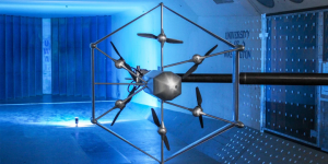 亚马逊展示新的送货无人机，飞行时间更长、更安全、更安静