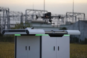 复亚智能发布A30EC适配多款工业无人机的轻量化充电机场