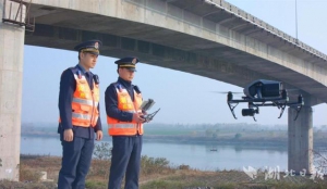 路面巡 空中查 无死角 无人机有力保障高速路政执法