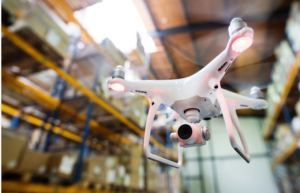 宜家用无人机清点库存