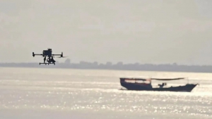 紧急救援背后的科技赋能，海防无人机协助搜寻海钓失踪人员