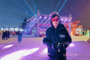 「冰雪六十年 共赴新征程」走近冰城无人机“最美”航拍师｜插上翅膀带你“瞰”冰城美景