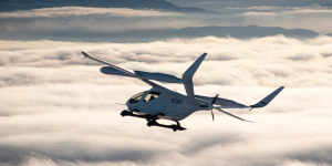 Blade Air Mobility为BETA的ALIA-250电动飞机在纽约地区的飞行欢呼