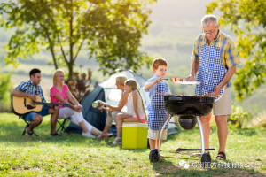 亲子露营有爱又有趣，准备哪些露营装备神器才能玩得更安心？