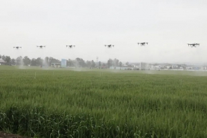 春耕战场，拓攻机器人全力以赴！