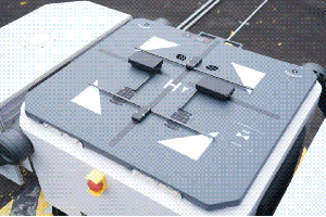 全天候“待命” 全自动“作业” 无死角“值机” 江北率先试用无人机自动巡防系统