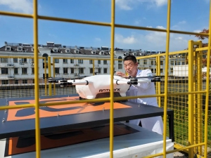 全自动无人机收发“快递”！科技城企业闯出城市空中物流新天地