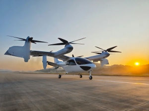 闵行制造！中国首个倾旋旋翼电动飞机实现首飞