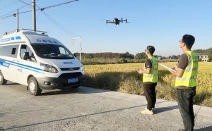 宜兴：无人机“上阵” 秸秆禁烧添新兵