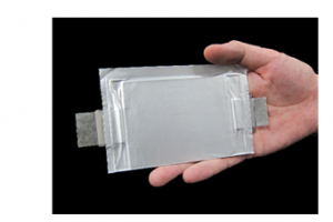 东芝推出新型快速充电无钴电池