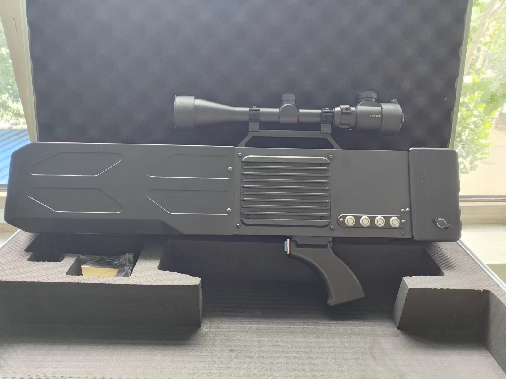 手持式无人机反制系统_无人机网(www.youuav.com) 手持式无人机反制系统_无人机网(www.youuav.com)