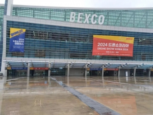 直击展会现场—OKCELL智能电池新品在韩国釜山无人机展大放异彩