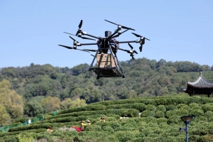 国家邮政局党组书记、局长赵冲久带队调研顺丰