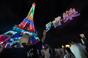 高巨创新无人机为“奇迹少年”圆梦