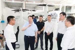 支持科技企业勇当科创赛道的领跑者！龚正在闵行调研科技创新企业